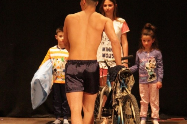 img-0070E0A81860-0D5A-9014-38C6-420452785341.jpg