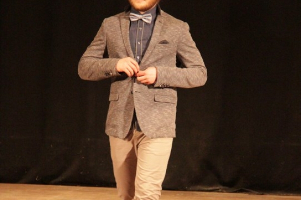 img-996340BE3A63-3720-76A3-FDB7-8DAA5D2EEC18.jpg
